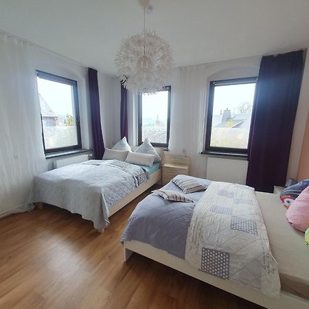 Familienfreundliche Ferienwohnung Erzgebirge Schneeberg  Eksteriør billede
