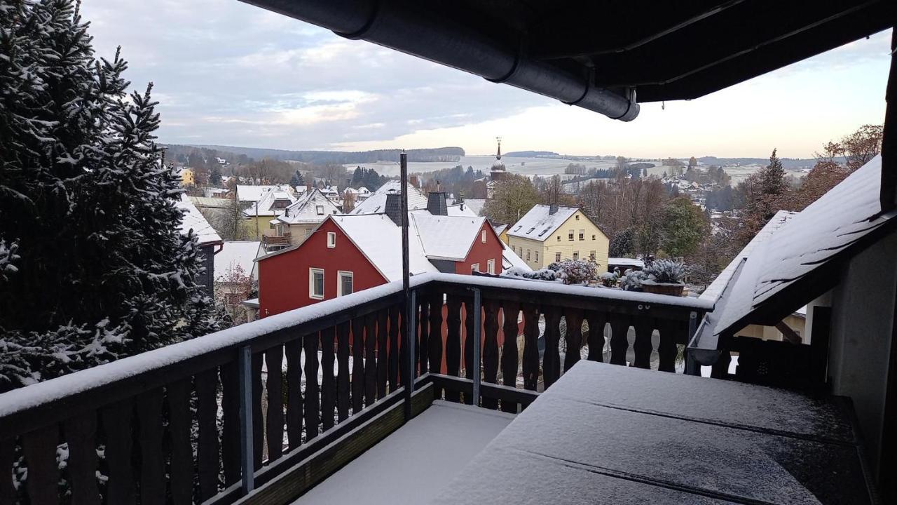 Familienfreundliche Ferienwohnung Erzgebirge Schneeberg  Eksteriør billede