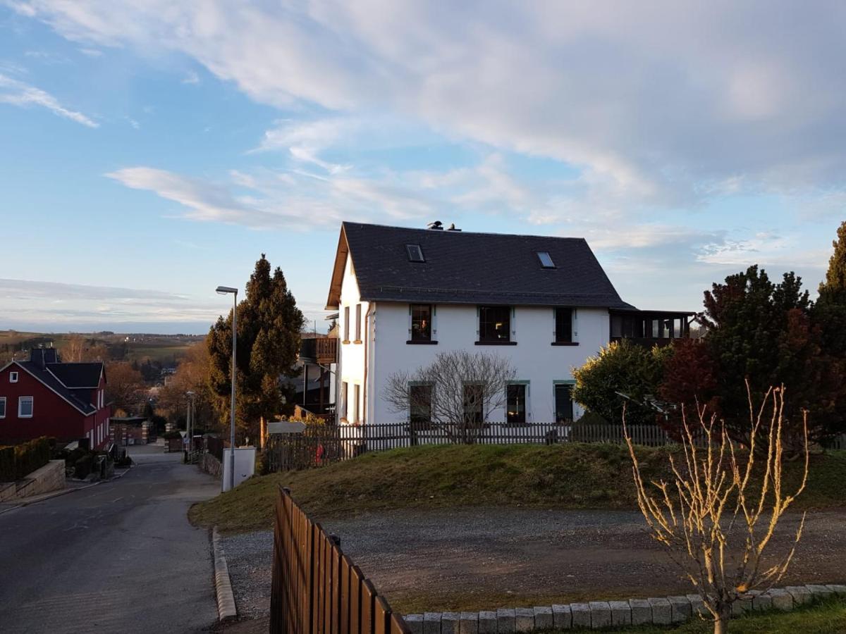 Familienfreundliche Ferienwohnung Erzgebirge Schneeberg  Eksteriør billede